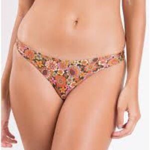 NWT Ama Bikini Floral Bikini Bottoms
